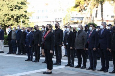 Büyükşehir Ata’yı andı