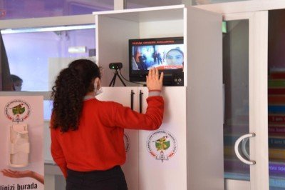 COVID19 için geliştirilen ‘yüz tanıma sistemi’ ile okula güvenli giriş