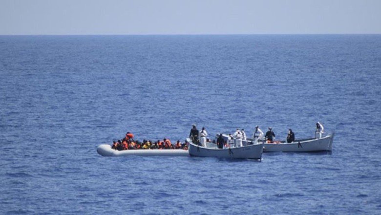 Fas açıklarında 117 düzensiz göçmen kurtarıldı