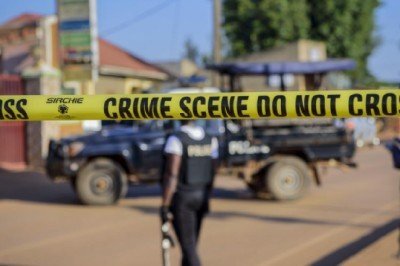 Uganda’da bombaya çekiçle vuran kişi hayatını kaybetti