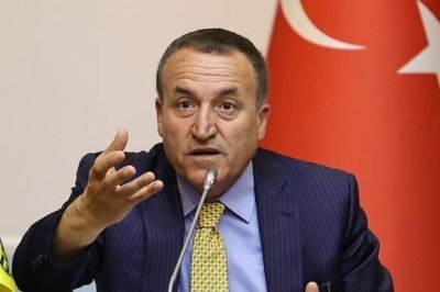 Ankaragücü başkanı Faruk Koca’dan transfer yasağı müjdesi