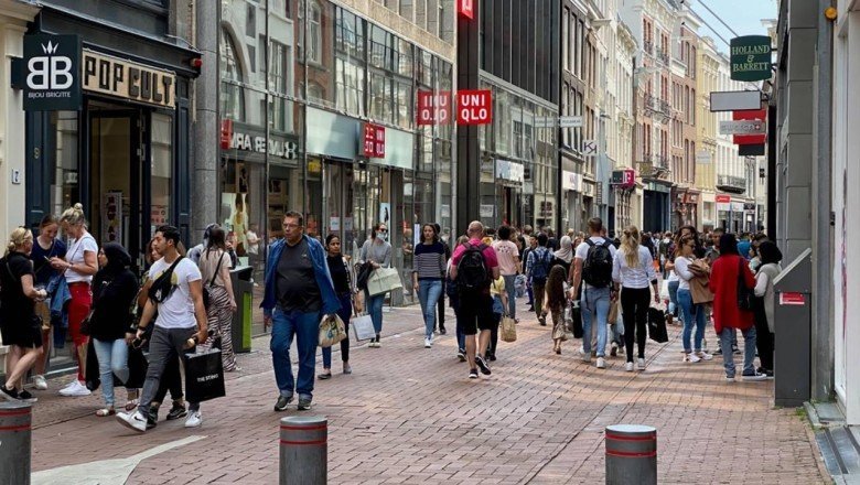 Hollanda’da 3 hafta kısmi kapanma uygulanacak