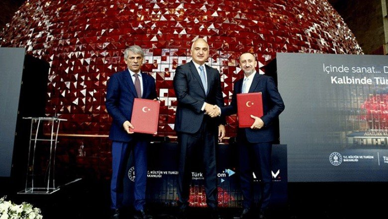 AKM’nin ana opera salonuna 7 yıl süreyle Türk Telekom’un adı verildi