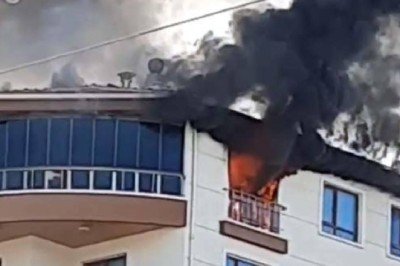 Ankara’da apartman yangını: 2 kişi dumandan etkilendi