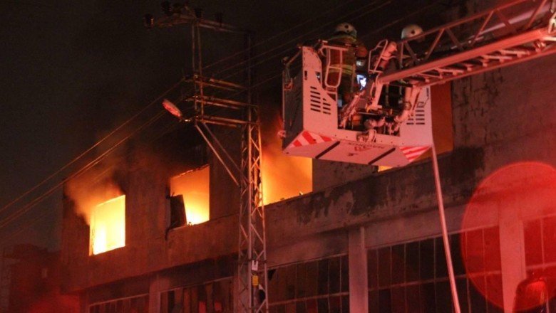 Hatay’da yangın: Tamirhane kullanılamaz hale geldi