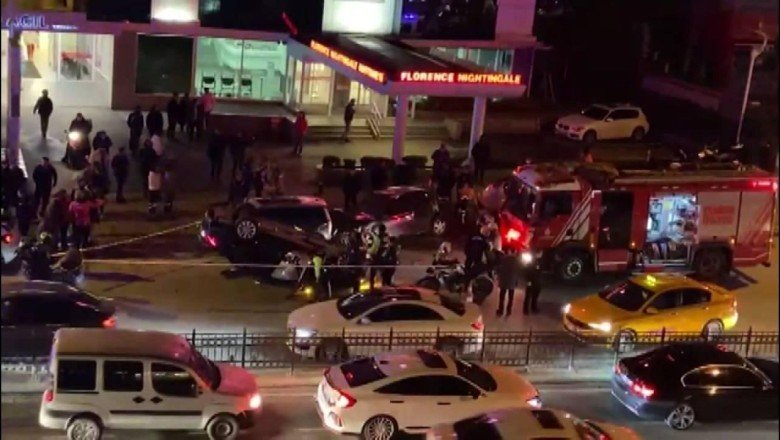 İstanbul’da trafik kazası: 4 araca çarpıp takla attı