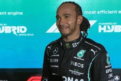 F1 Katar Grand Prix’sinin galibi Hamilton