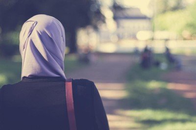 Fransa’da İslam karşıtlığı yükseliyor, Müslümanlara baskı artıyor
