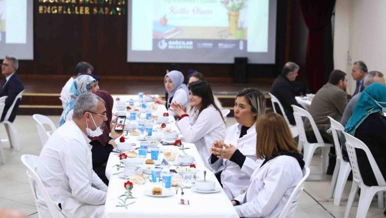 Bağcılar’da özel eğitim öğretmenleri onuruna yemek verildi