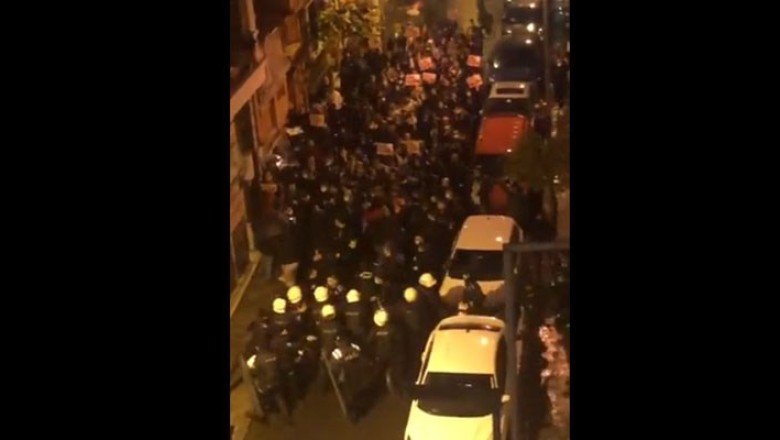 İstanbul’daki hayat pahalılığı protestosuna polis müdahalesi