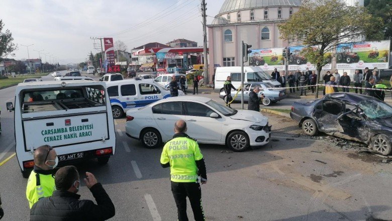Samsun’da üç otomobilin karıştığı trafik kazasında 1 kişi öldü, 3 kişi yaralandı