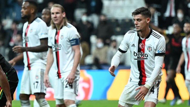 Beşiktaş’a Montero’dan kötü haber! Sedyeyle çıktı…