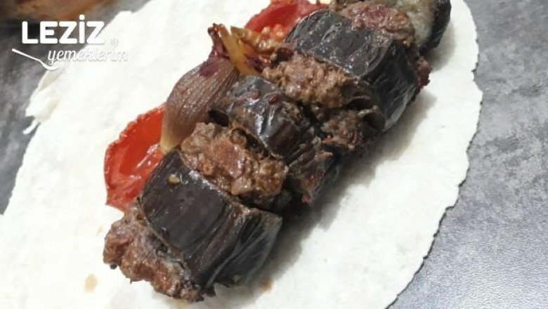 Ev Fırınında Patlıcan Kebabı
