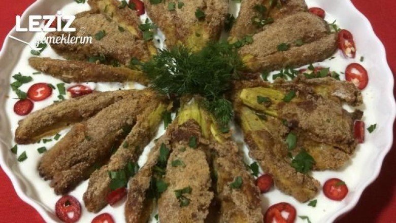 Sarımsaklı Yoğurt Yatağında Çıtır Kabak