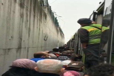 Bursa’da metro arıza yaptı, yolcular tahliye edildi