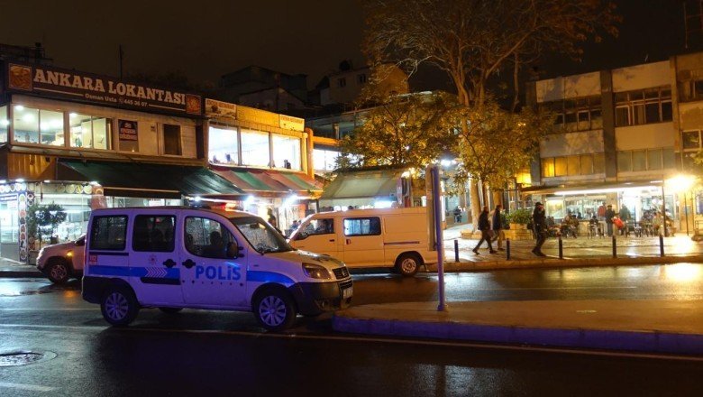 İzmir’de 22 yaşındaki kadın bıçaklandı