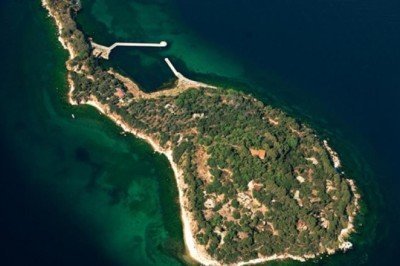 Anayasa Mahkemesi kararı tanınmıyor; 32 yıldır Kaşık Adası’ndaki imar ısrarı