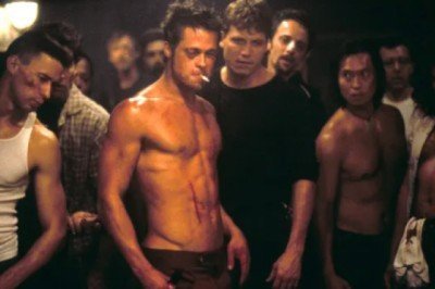 Fight Club’ın son sahnesi Çin’de değişti: “Binalar patlamadı; polis herkesi tutukladı”