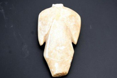Yeşilova Höyüğü’nde 6 bin yıllık tanrıça heykelciği bulundu