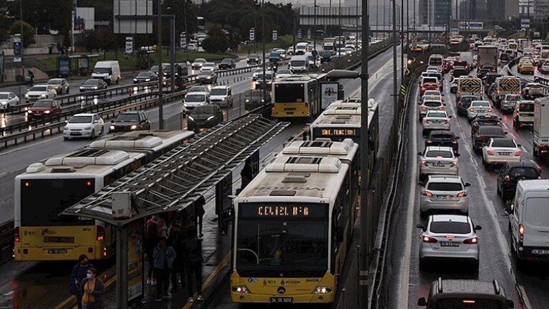 İstanbul’da toplu ulaşıma beklenen zam geldi