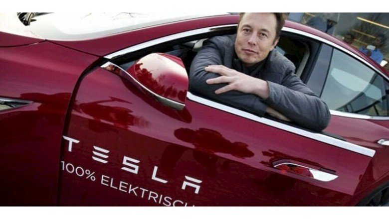 Tesla, Çin’de satılan 125 bin 785 otomobili geri çağırdı