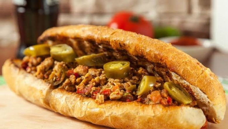 Ekmek Arası Tavuk Tantuni Nasıl Yapılır